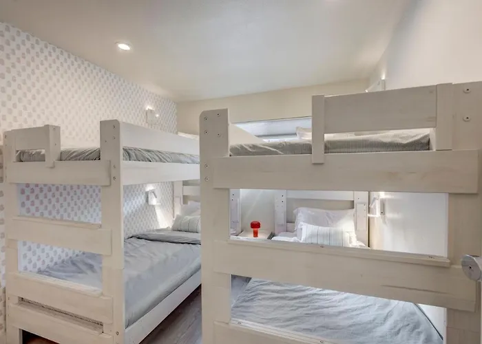 Luxury Tahoe Getaway In Incline Village